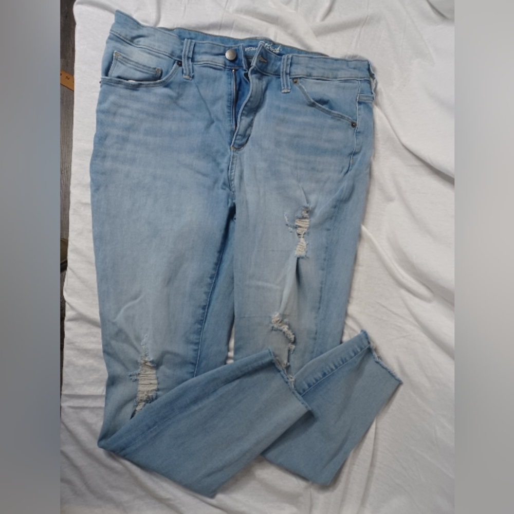 Universal Thread Distressed Skinny Jeans Light Wash‎ Raw Hem Womens 14/32R